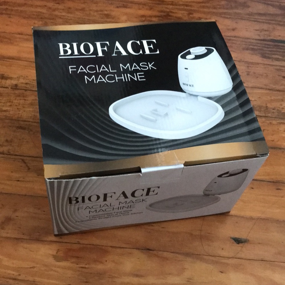 NEW| Facial Mask Machine - Picture 9 of 10